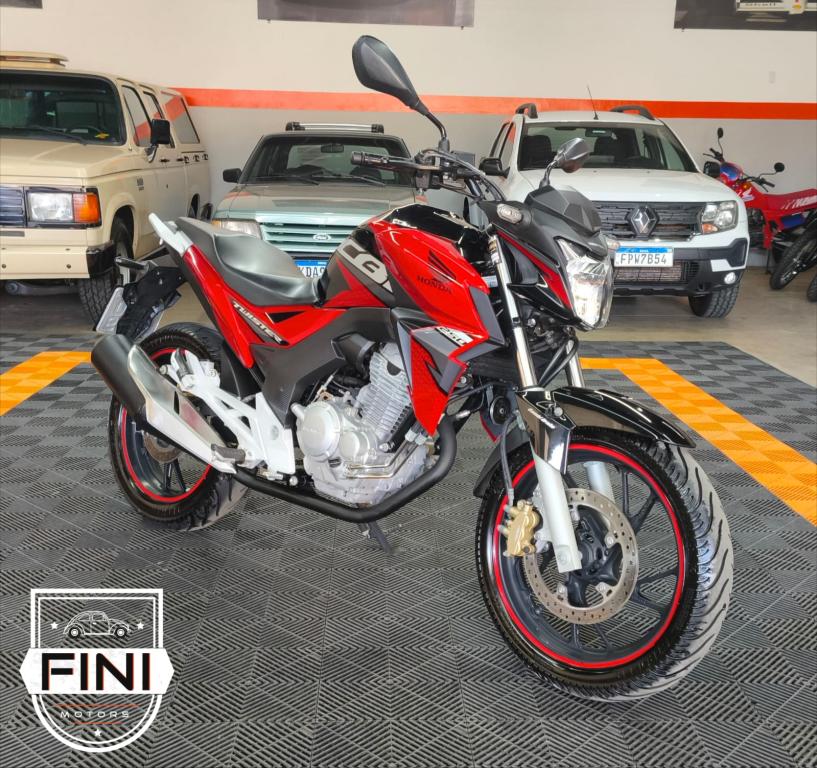 HONDA CB 250 F Twister