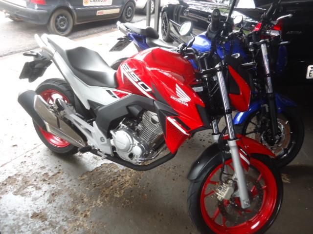 HONDA CB 250 F Twister