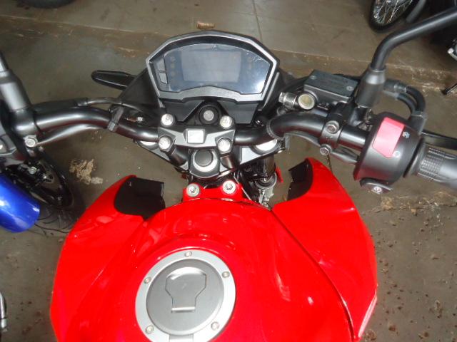 HONDA CB 250 F Twister - Foto