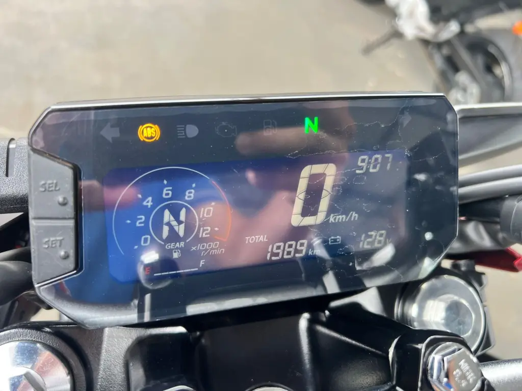 HONDA CB 300 F Twister - Foto