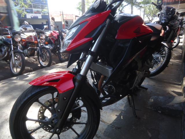 HONDA CB 300 F Twister - Foto