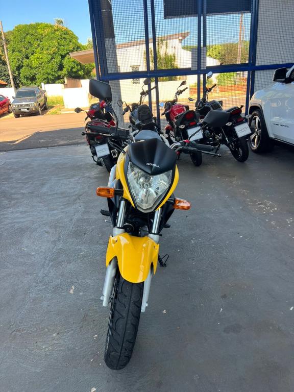 HONDA CB 300 R - Foto