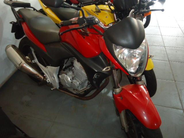 HONDA CB 300 R - Foto