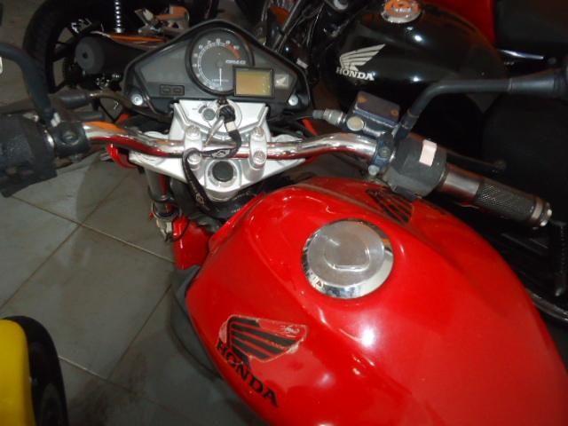 HONDA CB 300 R - Foto