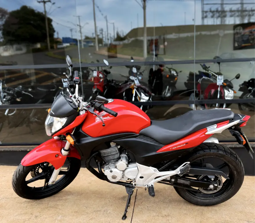 HONDA CB 300 R - Foto
