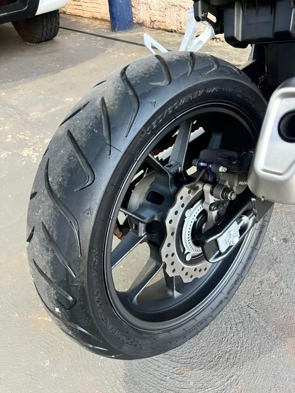 HONDA CB 500 F - Foto