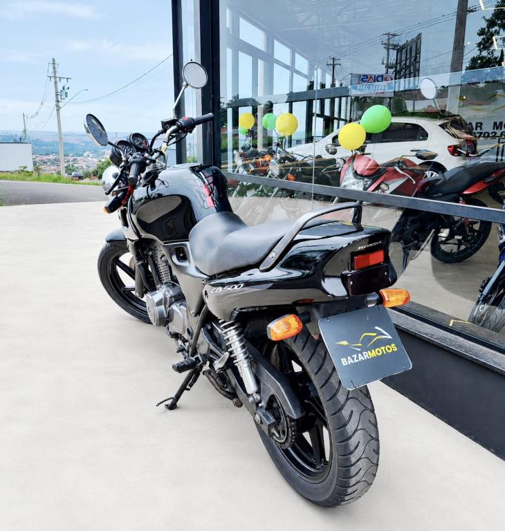 HONDA CB 500 F - Foto