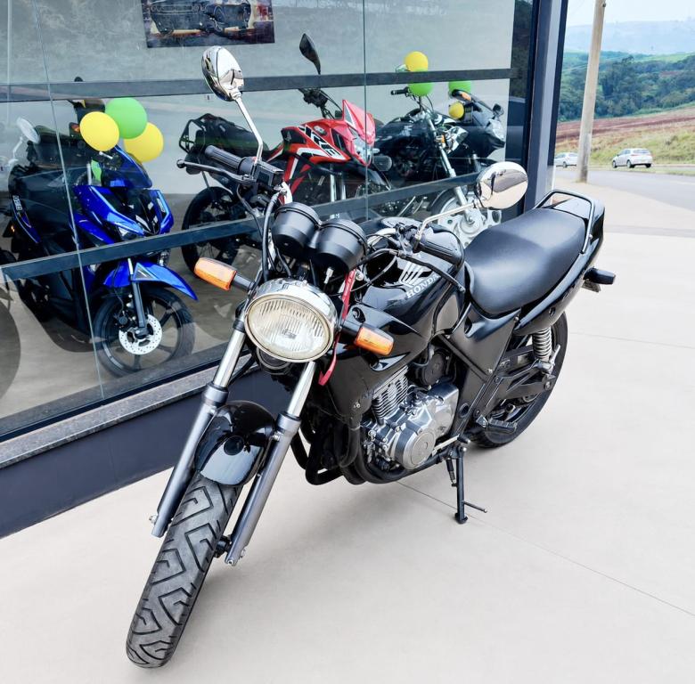 HONDA CB 500 F - Foto