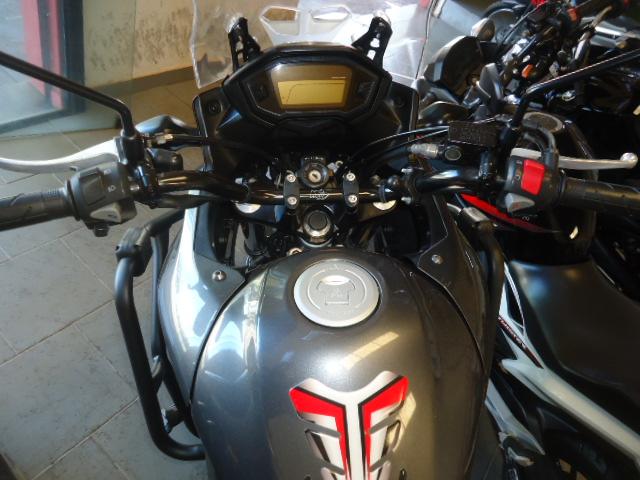 HONDA CB 500 X - Foto