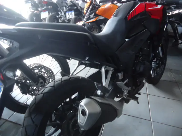 HONDA CB 500 X - Foto
