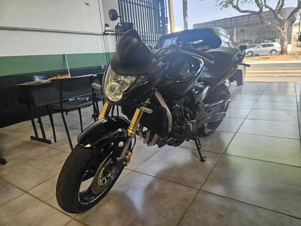 HONDA CB 600 F HORNET - Foto