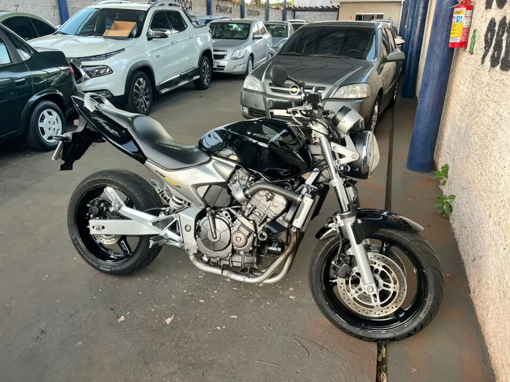 HONDA CB 600 F HORNET - Foto