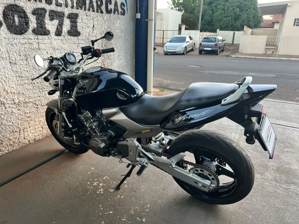 HONDA CB 600 F HORNET - Foto