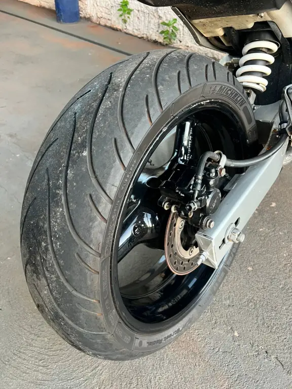 HONDA CB 600 F HORNET - Foto