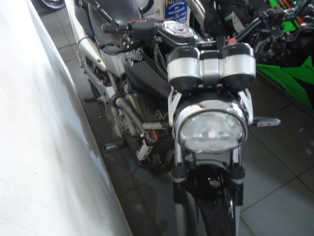 HONDA CB 600 F HORNET - Foto