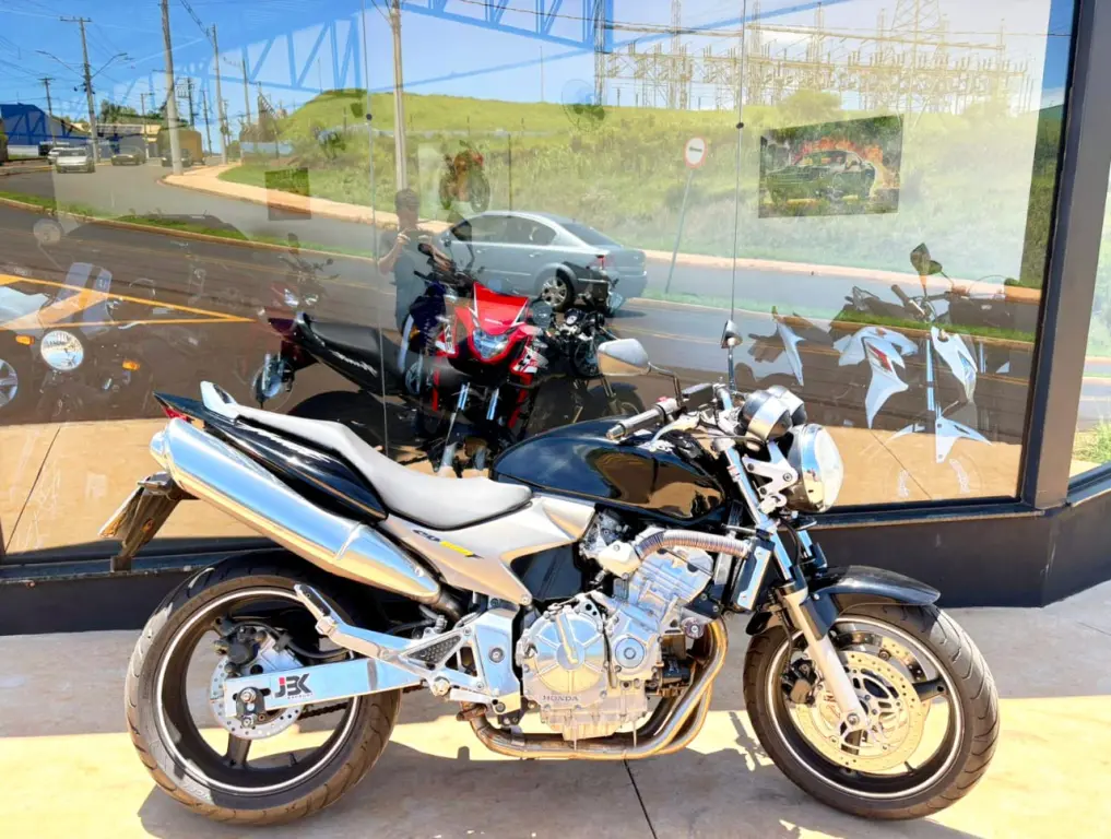HONDA CB 600 F HORNET