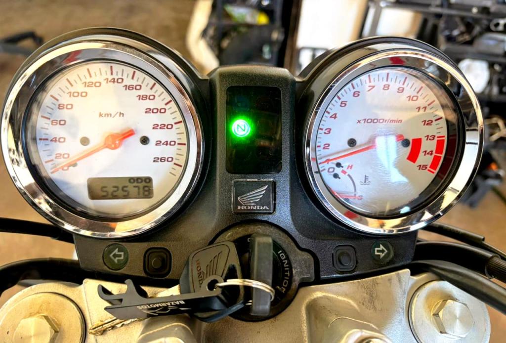 HONDA CB 600 F HORNET - Foto