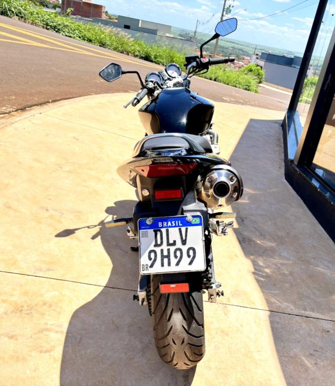 HONDA CB 600 F HORNET - Foto