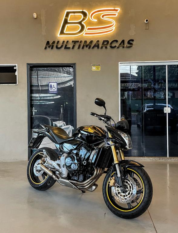 HONDA CB 600 F HORNET