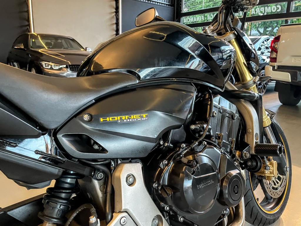 HONDA CB 600 F HORNET - Foto