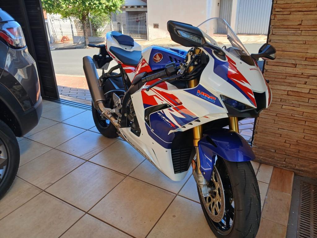 HONDA CBR 1000 RR - Foto