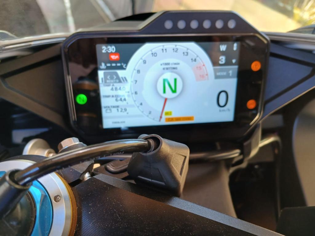 HONDA CBR 1000 RR - Foto