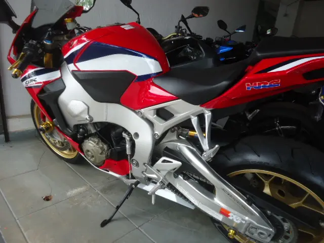 HONDA CBR 1000 RR - Foto