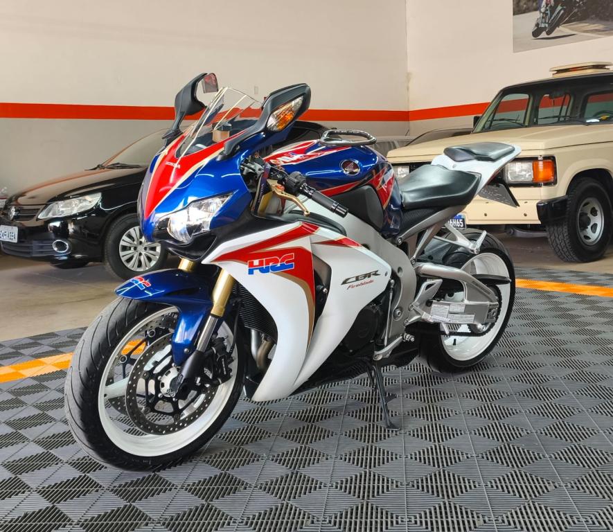 HONDA CBR 1000 RR - Foto