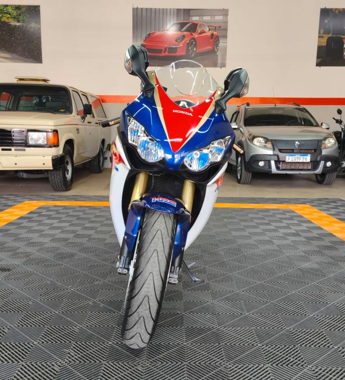HONDA CBR 1000 RR - Foto