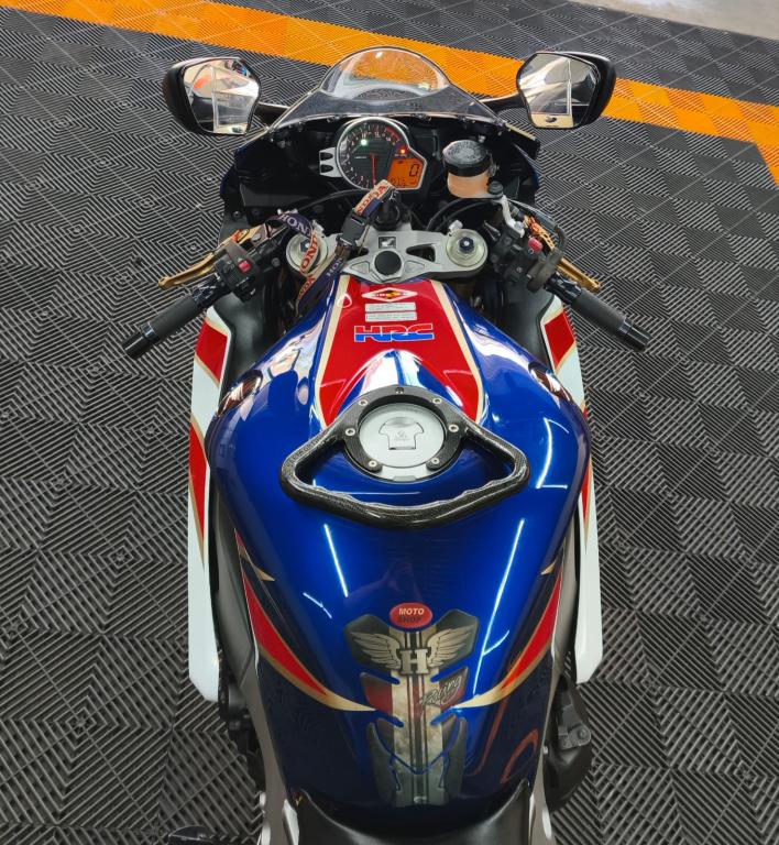 HONDA CBR 1000 RR - Foto
