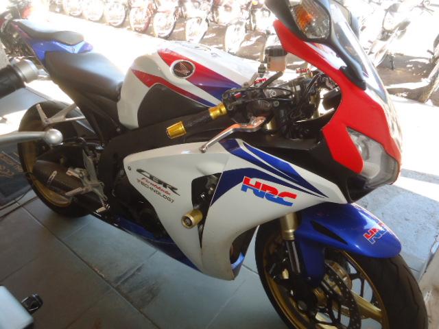 HONDA CBR 1000 RR - Foto