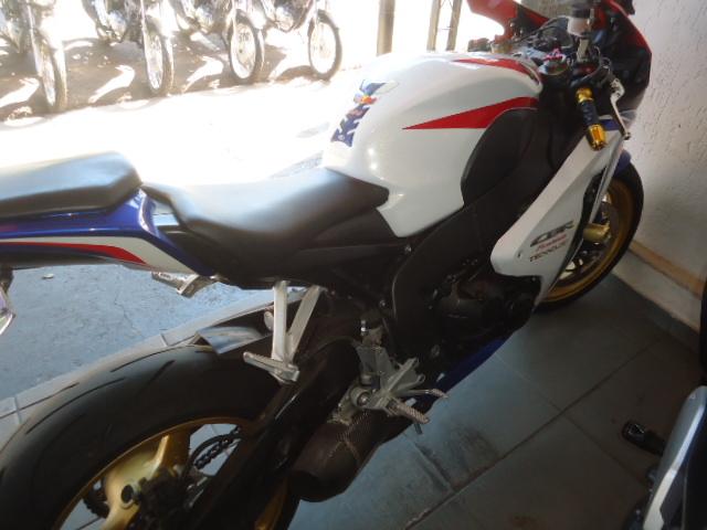 HONDA CBR 1000 RR - Foto