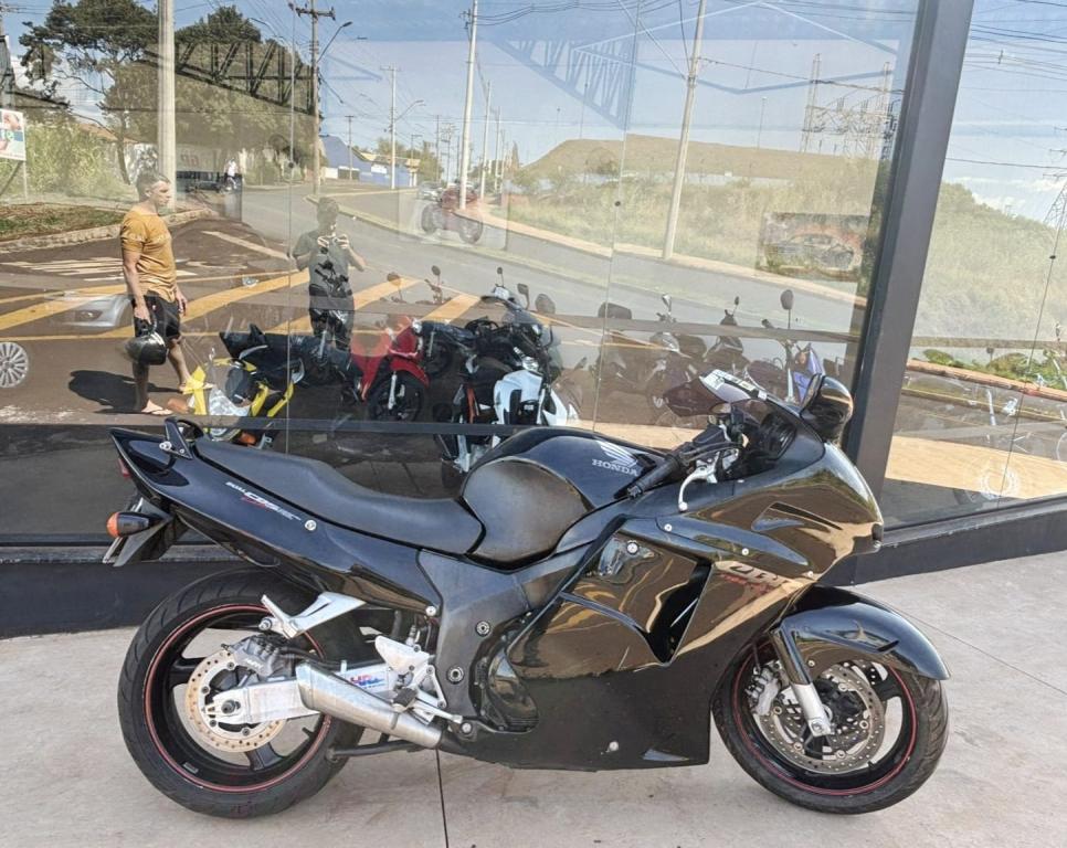 HONDA CBR 1100 XX