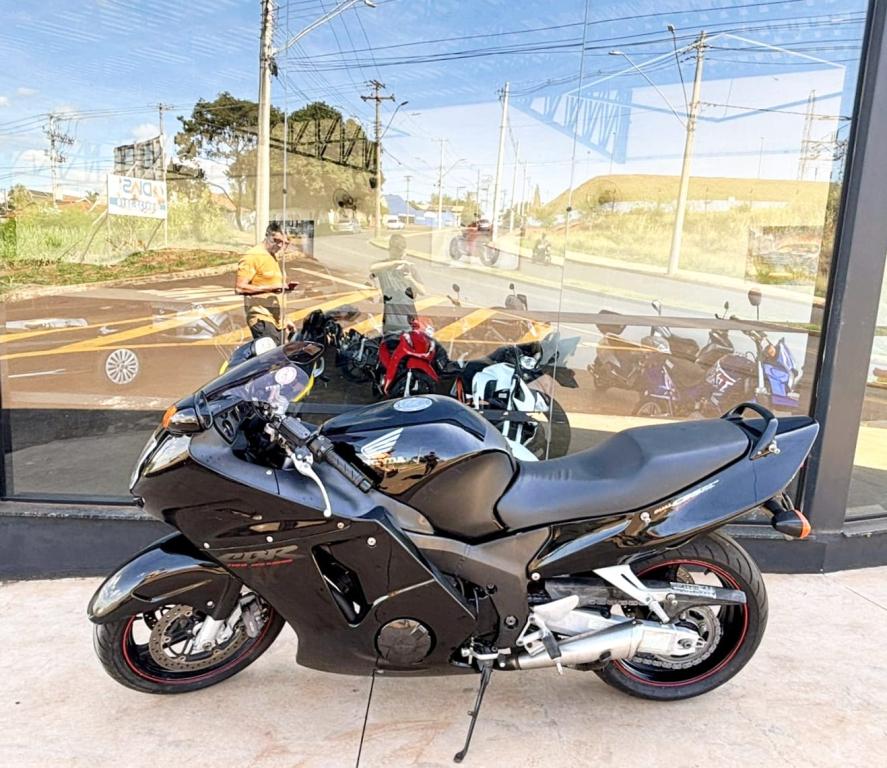 HONDA CBR 1100 XX - Foto