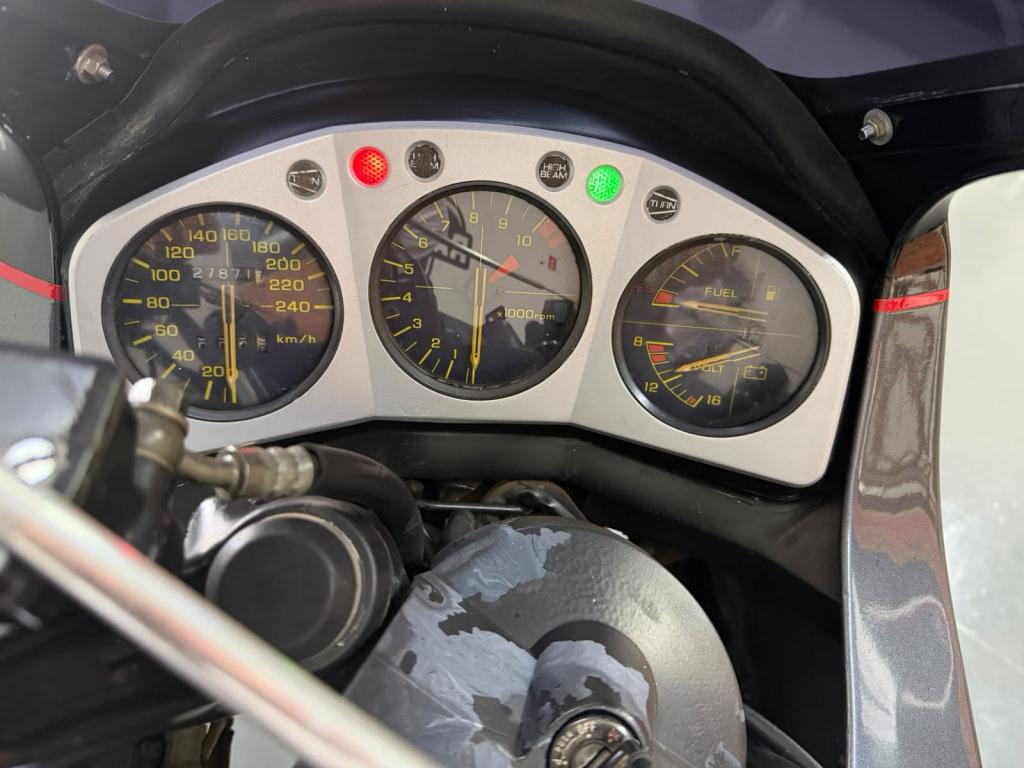 HONDA CBX 750 F - Foto