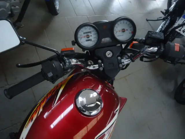 HONDA CBX Strada 200 - Foto