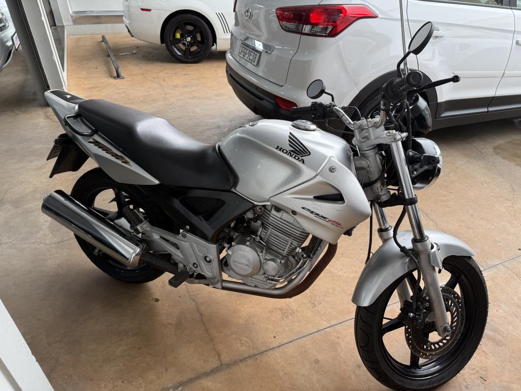 HONDA CBX Twister 250