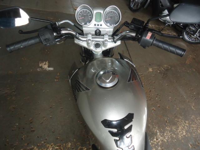HONDA CBX Twister 250 - Foto