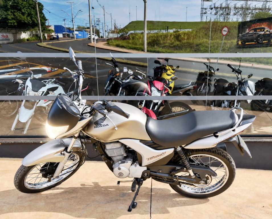 HONDA CG 150 - Foto