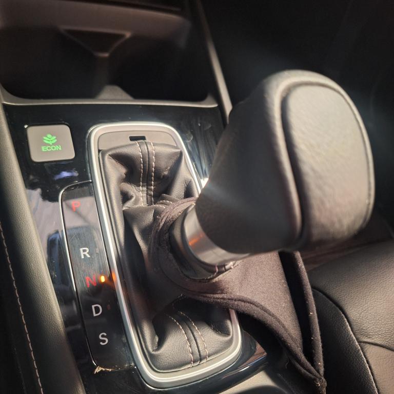 HONDA City Hatch - Foto