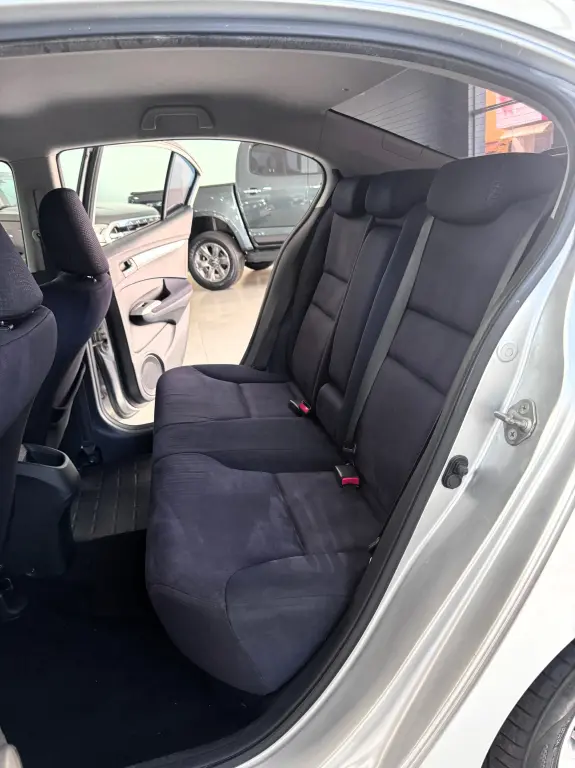 HONDA City Sedan - Foto