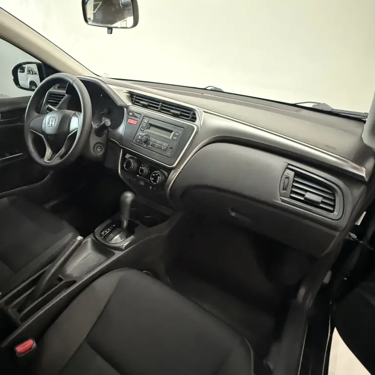 HONDA City Sedan - Foto