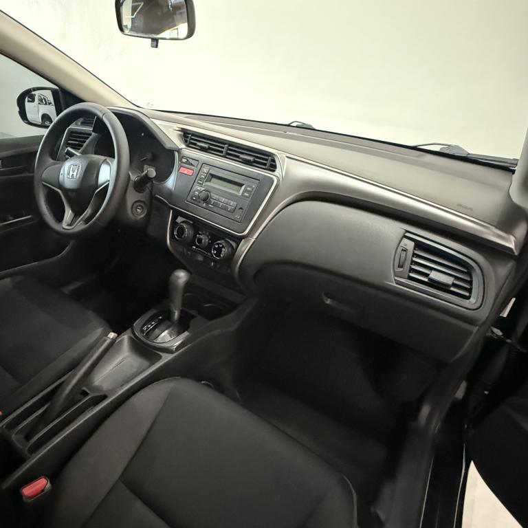 HONDA City Sedan - Foto