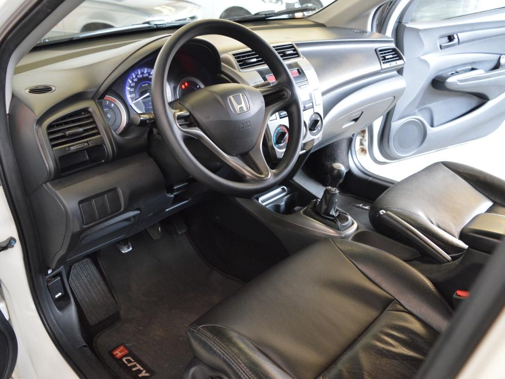 HONDA City Sedan - Foto