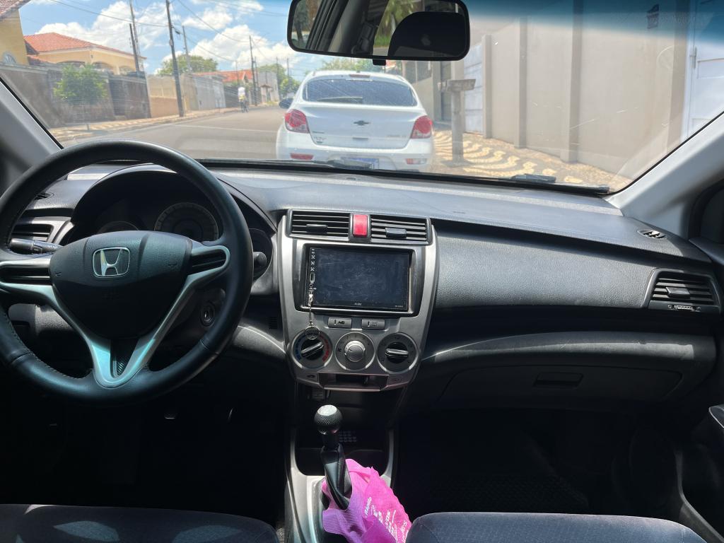 HONDA City Sedan - Foto