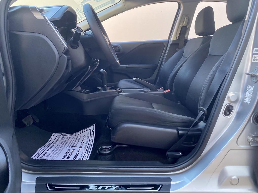 HONDA City Sedan - Foto