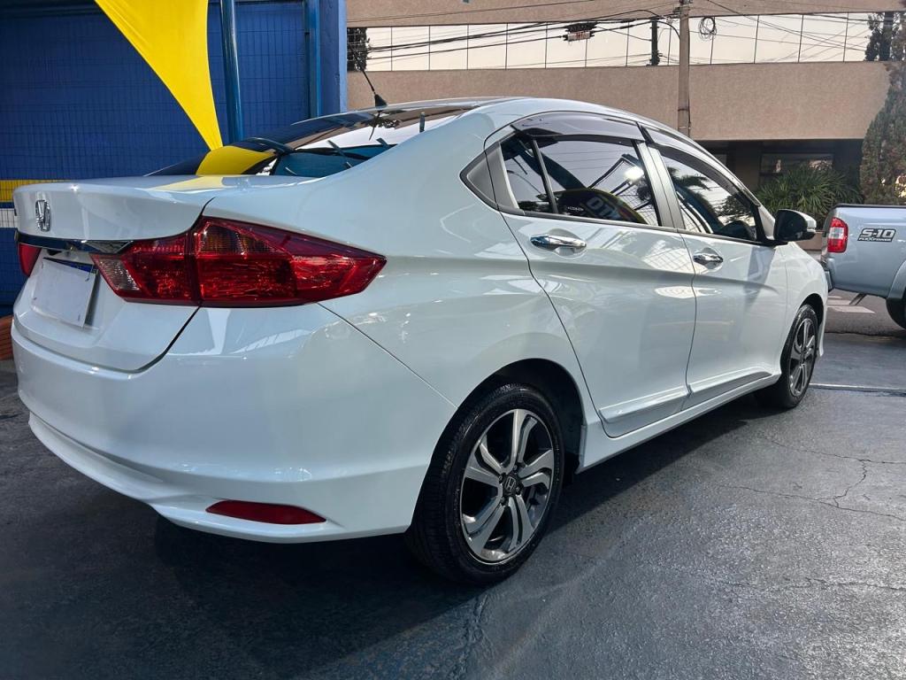 HONDA City Sedan - Foto