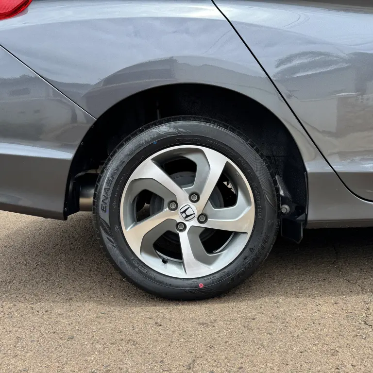 HONDA City Sedan - Foto