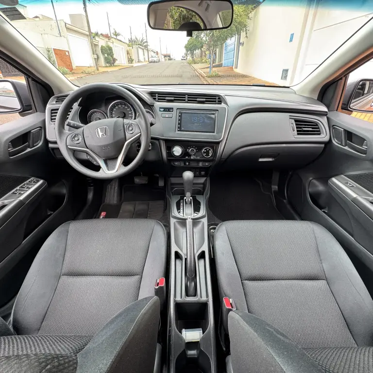 HONDA City Sedan - Foto
