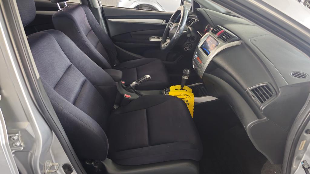 HONDA City Sedan - Foto